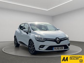 Renault Clio 0.9 TCe Play Euro 6 (s/s) 5dr
