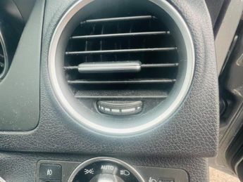 Mercedes-Benz C Class 2.1 C220 CDI BlueEfficiency SE Euro 5 (s/s) 4dr