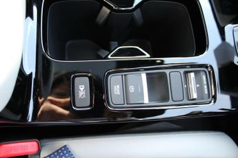 Honda e:Ny1 68.8kWh Advance SUV 5dr Electric Auto (204 ps)