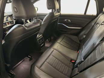 BMW 3 Series 2.0 330e 12kWh M Sport Touring 5dr Petrol Plug-in Hybrid Auto Eu
