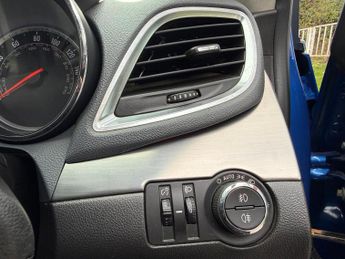 Vauxhall Mokka 1.4T SE 4WD Euro 5 (s/s) 5dr