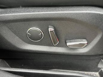 Ford S-Max 2.0 TDCi Vignale MPV 5dr Diesel Powershift Euro 6 (s/s) (180 ps)