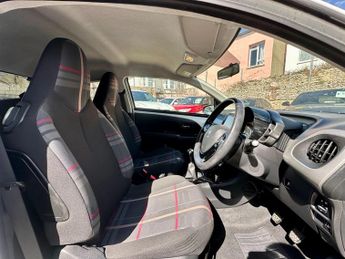 Peugeot 108 1.2 PureTech Allure Euro 6 3dr