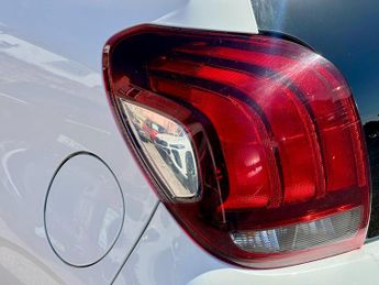 Peugeot 108 1.2 PureTech Allure Euro 6 3dr