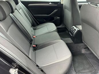 Volkswagen Passat 2.0 TDI BlueMotion Tech S DSG Euro 6 (s/s) 5dr