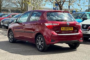 Toyota Yaris 1.5 Hybrid Icon Tech 5dr CVT