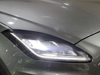 Jaguar E-PACE 2.0 D180 R-Dynamic S Auto AWD Euro 6 (s/s) 5dr