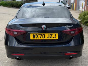 Alfa Romeo Giulia 2.2 TD Lusso Ti Auto Euro 6 (s/s) 4dr