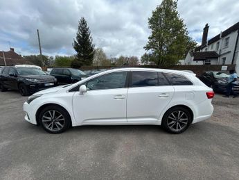 Toyota Avensis 1.8 V-Matic Icon Business Edition Tourer Euro 5 5dr
