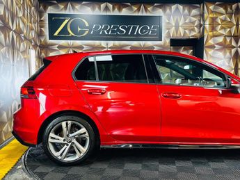 Volkswagen Golf 1.5 eTSI MHEV R-Line DSG Euro 6 (s/s) 5dr