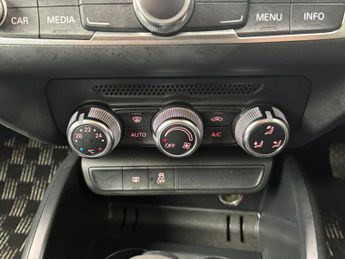Audi A1 1.4 TFSI Sport S Tronic Euro 5 (s/s) 3dr