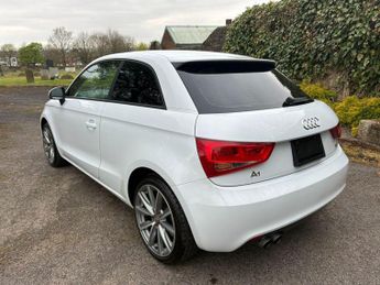 Audi A1 1.4 TFSI Sport S Tronic Euro 5 (s/s) 3dr