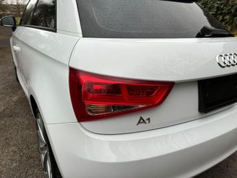 Audi A1 1.4 TFSI Sport S Tronic Euro 5 (s/s) 3dr