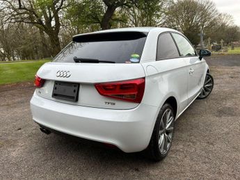 Audi A1 1.4 TFSI Sport S Tronic Euro 5 (s/s) 3dr