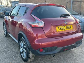 Nissan Juke 1.6 Tekna XTRON Euro 6 5dr