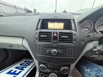 Mercedes-Benz C Class 1.8 C180 Kompressor Classic SE Saloon 4dr Petrol Automatic (193 