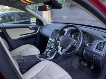Volvo XC60 2.4 D5 SE Lux Nav Auto AWD Euro 6 (s/s) 5dr