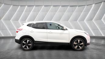 Nissan Qashqai 1.2 DIG-T n-tec+ XTRON 2WD Euro 6 (s/s) 5dr