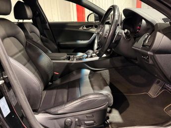 Kia Stinger 2.2 CRDi GT-Line Gran Turismo Auto Euro 6 (s/s) 5dr