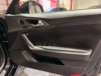 Kia Stinger 2.2 CRDi GT-Line Gran Turismo Auto Euro 6 (s/s) 5dr