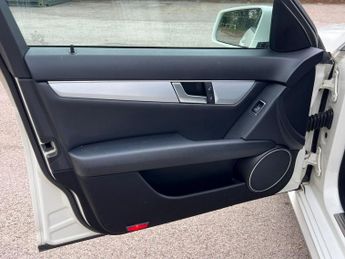 Mercedes-Benz C Class 1.8 C250 BlueEfficiency Sport G-Tronic+ Euro 5 (s/s) 5dr