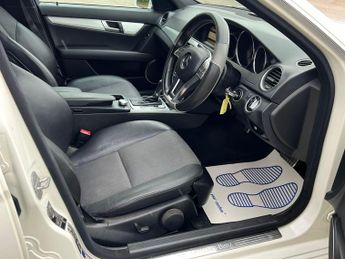 Mercedes-Benz C Class 1.8 C250 BlueEfficiency Sport G-Tronic+ Euro 5 (s/s) 5dr