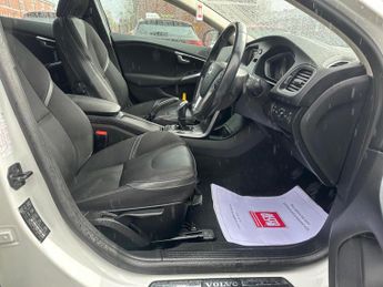 Volvo V40 1.6 D2 SE Euro 5 (s/s) 5dr