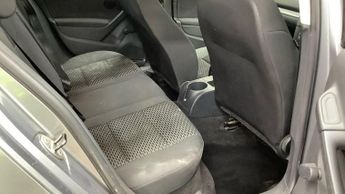 Volkswagen Golf 1.6 FSI S Hatchback 5dr Petrol Manual Euro 5 (102 ps)