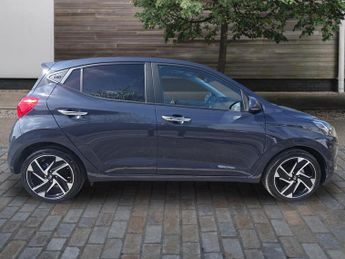 Hyundai i10 1.2 Premium Hatchback 5dr Petrol Auto Euro 6 (s/s) (79 ps)