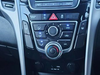 Hyundai i30 1.4 Blue Drive S Euro 6 (s/s) 5dr