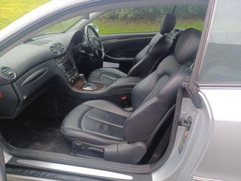 Mercedes-Benz CLK 2.1 CLK220 CDI Elegance 2dr
