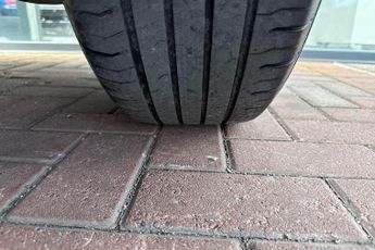 Nissan Qashqai 1.3 DIG-T (160ps) Acenta Premium