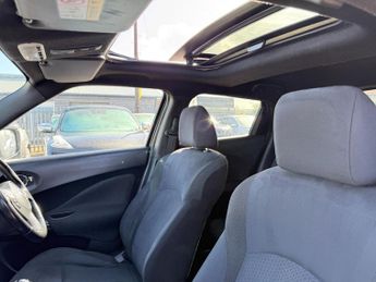 Nissan Juke 1.2 DIG-T Acenta Premium Euro 6 (s/s) 5dr