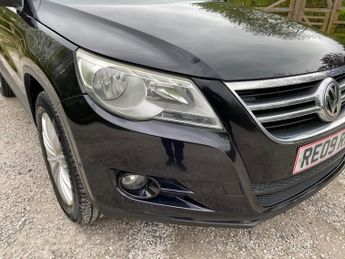 Volkswagen Tiguan 2.0 TSI Sport Auto 4WD Euro 4 5dr
