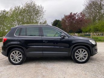 Volkswagen Tiguan 2.0 TSI Sport Auto 4WD Euro 4 5dr