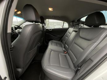 Hyundai Ioniq PREMIUM SE PHEV S-A