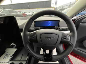 Ford Mustang Mach-E EXT RANGE RWD