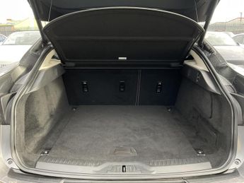 Jaguar I-Pace EV400 HSE