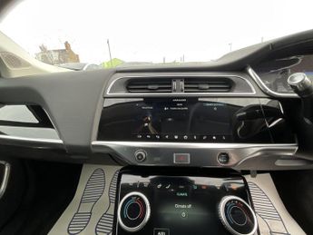 Jaguar I-Pace EV400 HSE