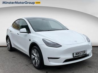 Tesla Model Y LONG RANGE AWD
