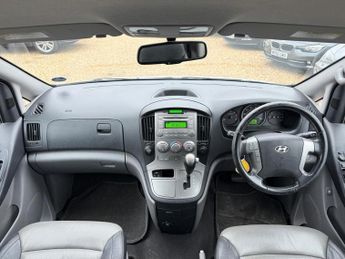 Hyundai i800 2.5 CRDi Style Auto Euro 5 5dr