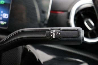 Mercedes-Benz A Class 1.3 A250e 15.6kWh AMG Line 8G-DCT Euro 6 (s/s) 4dr