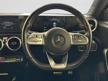 Mercedes-Benz A Class 1.3 A200 AMG Line Hatchback 5dr Petrol 7G-DCT Euro 6 (s/s) (163 