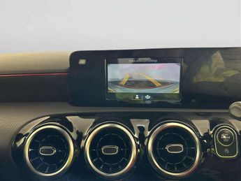 Mercedes-Benz A Class 1.3 A200 AMG Line Hatchback 5dr Petrol 7G-DCT Euro 6 (s/s) (163 