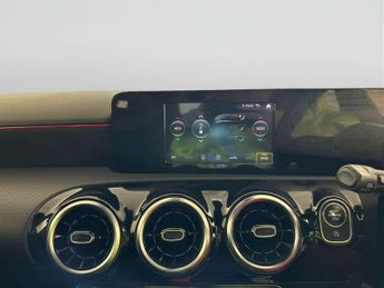 Mercedes-Benz A Class 1.3 A200 AMG Line Hatchback 5dr Petrol 7G-DCT Euro 6 (s/s) (163 