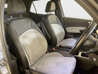 Volkswagen ID.3 Pro Performance 58kWh Family Hatchback 5dr Electric Auto (204 ps