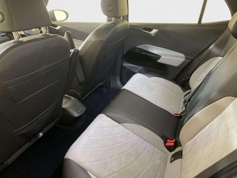 Volkswagen ID.3 Pro Performance 58kWh Family Hatchback 5dr Electric Auto (204 ps