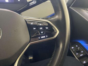 Volkswagen ID.3 Pro Performance 58kWh Family Hatchback 5dr Electric Auto (204 ps