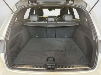 Mercedes-Benz GLC 2.1 GLC250d AMG Night Edition (Premium Plus) SUV 5dr Diesel G-Tr