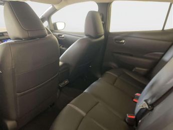 Nissan Leaf 39kWh Tekna Hatchback 5dr Electric Auto (150 ps)